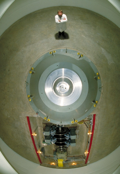 Centrifuge-CU.jpg